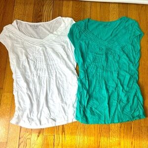 Nine West Bundle of Two Women's White and Green Tops Size Medium